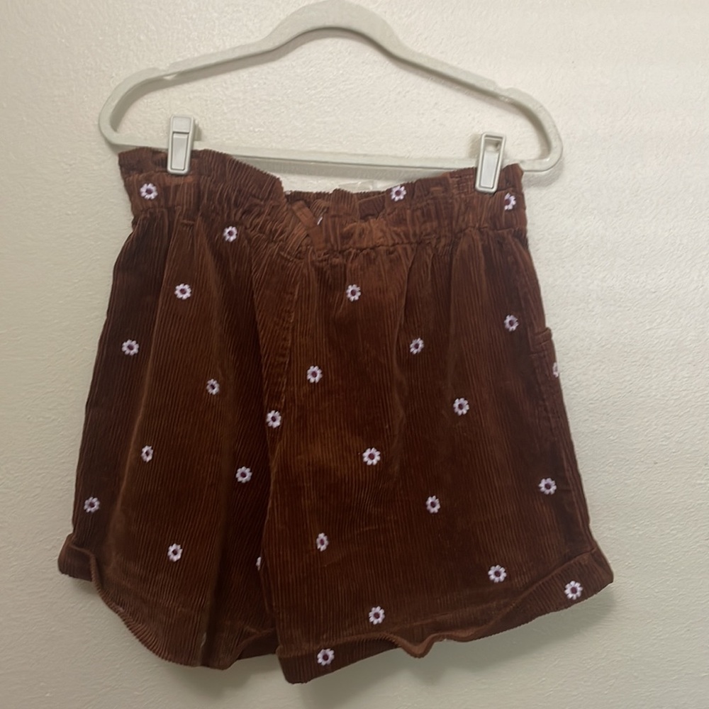 NWT Madewell Daisy Embroidered Corduroy Pull-On Paperbag Shorts - Picture 8 of 9